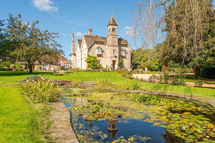 7 Bedroom Detached House For Sale In Lanhill, Chippenham, SN14