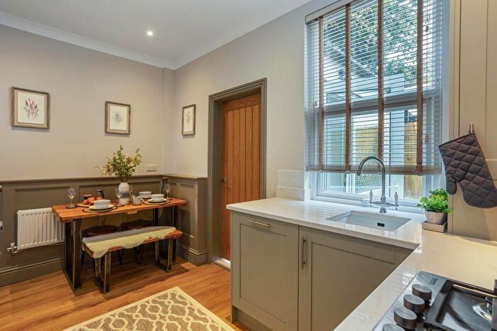 2 Bedroom Terraced House To Rent In Beaconsfield Street, Chester, Cheshire, CH3