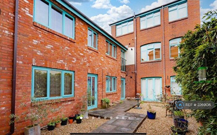 1 Bedroom Flat To Rent In The Mews Belle Court, Crediton, EX17