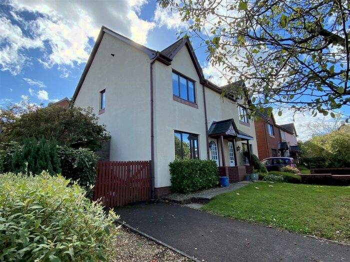 3 Bedroom End Of Terrace House To Rent In School Hill, Chepstow, NP16