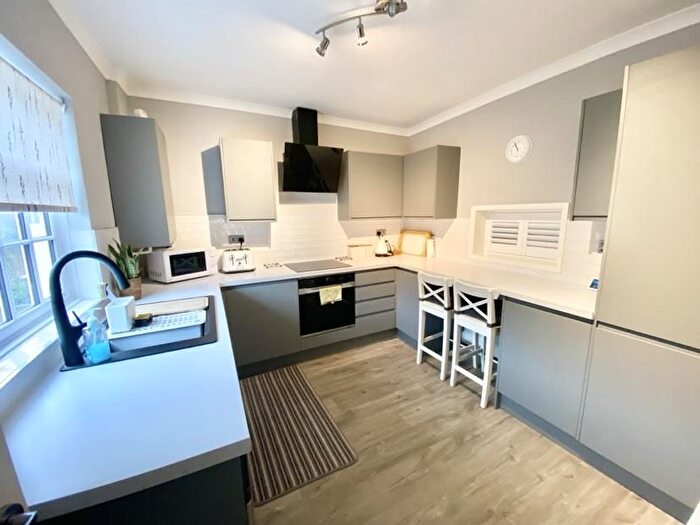 2 Bedroom Maisonette To Rent In Dental Street, Hythe, CT21