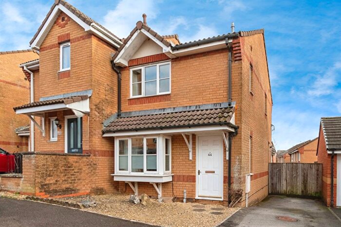 3 Bedroom Semi Detached House For Sale In Old England Way, Peasedown St. John, Bath, BA2