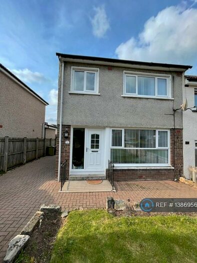 3 Bedroom Semi-Detached House To Rent In Glendaruel Avenue, Glasgow, G61