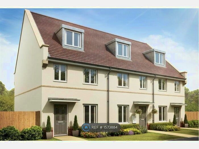 3 Bedroom Terraced House To Rent In Bluebell Walk, Newton Abbot, TQ12