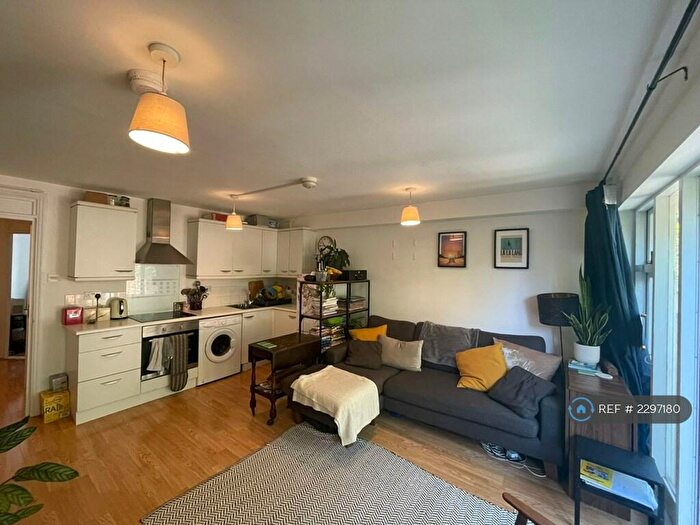1 Bedroom Flat To Rent In Ridley Road, London, E8