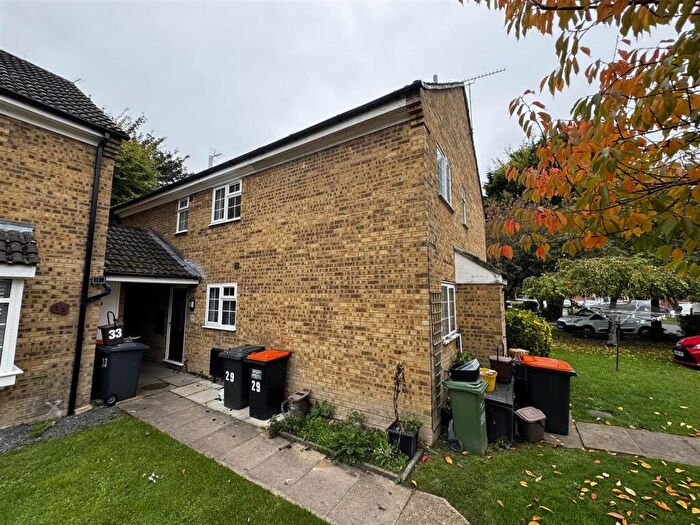 2 Bedroom Terraced House To Rent In Bowmans Way, Dunstable, LU6