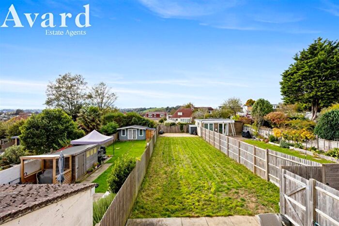 3 Bedroom Semi-Detached House For Sale In Craignair Avenue, Brighton, BN1