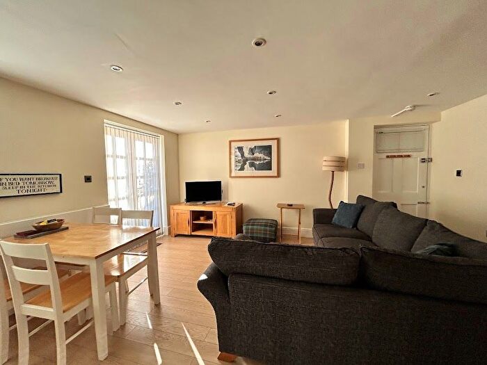 2 Bedroom Property To Rent In Porthmadog, LL49