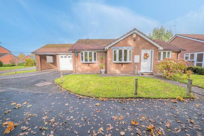 2 Bedroom Detached House For Sale In Tibberton Close, Solihull, B91
