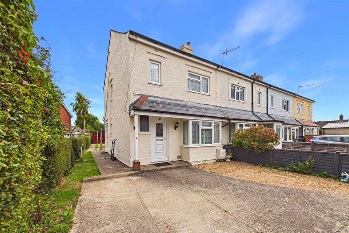 2 Bedroom End Of Terrace House For Sale In Blackman Way, Hunston, Chichester, PO20