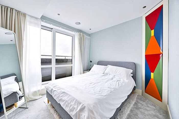 2 Bedroom Flat To Rent In Chelsea Creek, Chelsea Creek, London, SW6