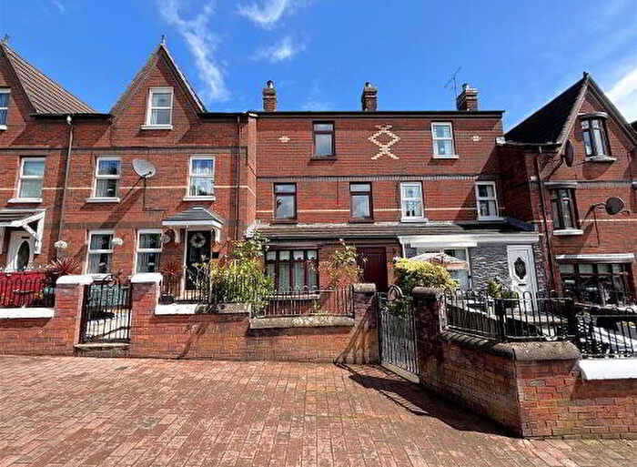 5 Bedroom Terrace House For Sale In Crumlin Road, Belfast, BT14