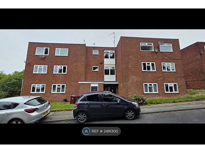 2 Bedroom Flat To Rent In St. James House, Manchester, M9