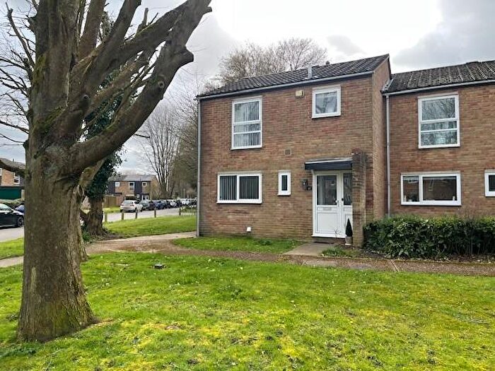 3 Bedroom End Of Terrace House For Sale In Ayelands, New Ash Green, DA3