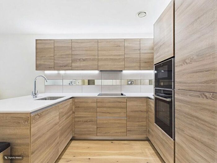 2 Bedroom Apartment For Sale In Deveraux House, Royal Arsenal Riverside, SE18