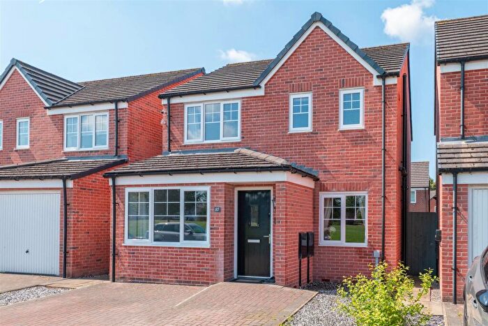3 Bedroom Detached House For Sale In Walnutwood Avenue, Bamber Bridge, Preston, PR5