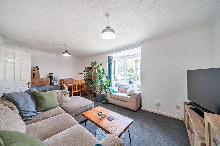 1 Bedroom Flat To Rent In Seymour Gardens, London, SE4
