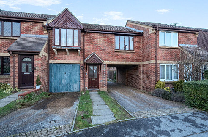 1 Bedroom Terraced House For Sale In Pyegrove Chase, Bracknell, Berkshire, RG12