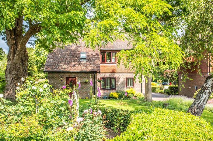 2 Bedroom Flat For Sale In North End, Ditchling, BN6