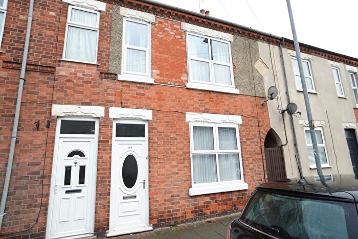 2 Bedroom Terraced House For Sale In Cartwright Street, Loughborough, LE11
