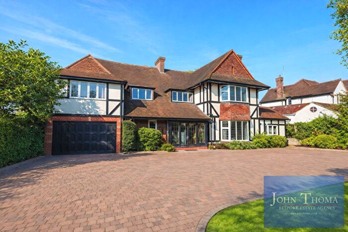 7 Bedroom Detached House For Sale In Manor Road, Chigwell, IG7
