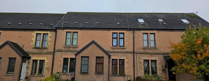 2 Bedroom Terraced House To Rent In Ailsa Court, Maddiston, FK2