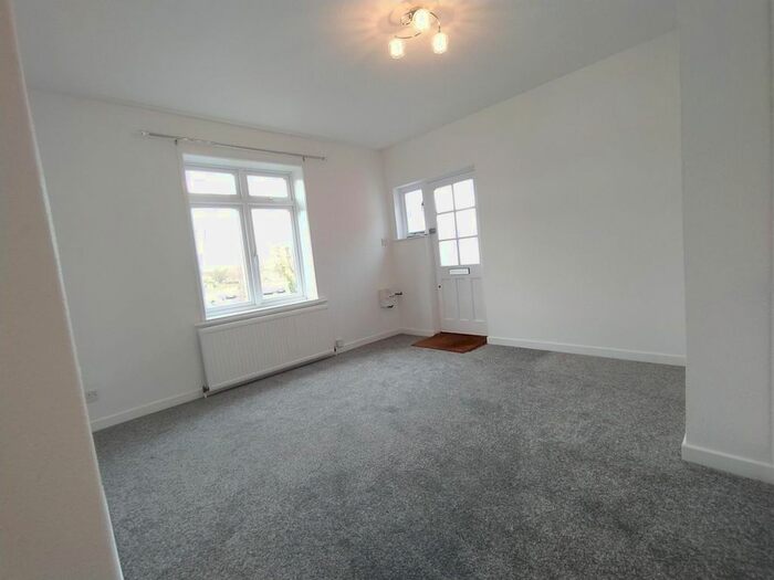 1 Bedroom Flat To Rent In Melbourne Street, Bratton, Westbury, BA13