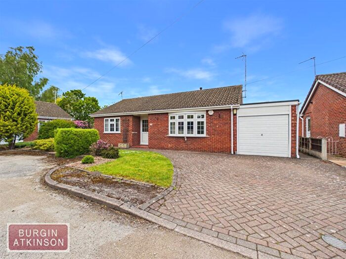 2 Bedroom Detached Bungalow For Sale In Five Fields Close, Retford, DN22