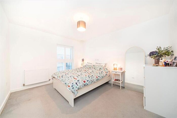 1 Bedroom Flat For Sale In Rolfe Terrace, Woolwich, SE18