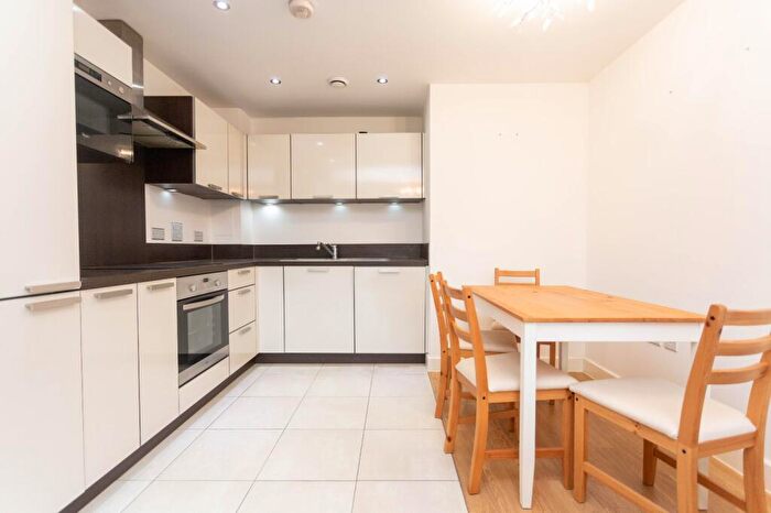 2 Bedroom Penthouse To Rent In Albatross Way, Canada Water, London, SE16