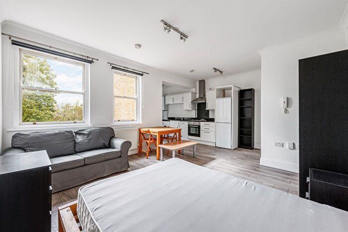 Studio To Rent In Windsor Road, W5