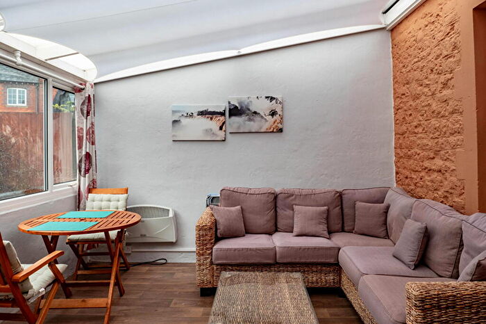3 Bedroom Terraced House For Sale In Keyford, Frome, BA11