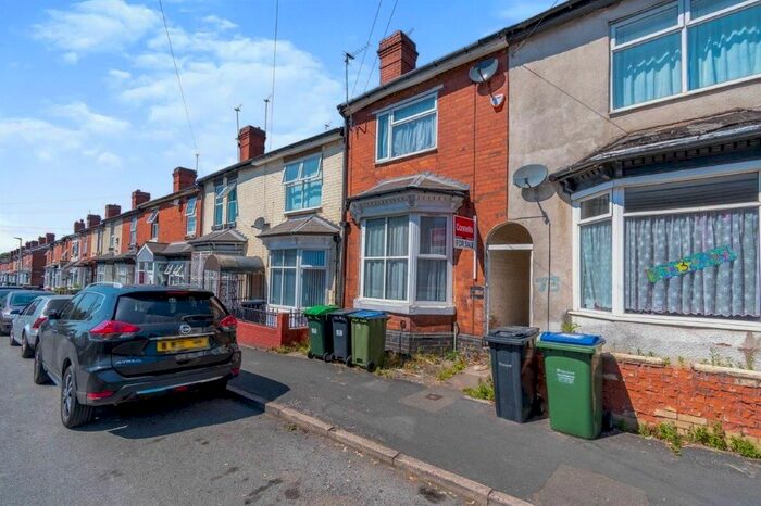3 Bedroom Property To Rent In Corporation Street, Wednesbury, WS10