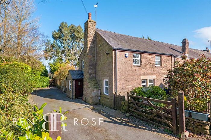 2 Bedroom Semi Detached House For Sale In Jenny Lane, Higher Wheelton, Chorley, PR6