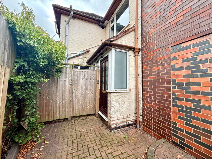 1 Bedroom Apartment To Rent In Slater Road, Bentley Heath, Solihull, B93