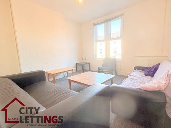 2 Bedroom Flat To Rent In Ilkeston Road, Lenton, NG7