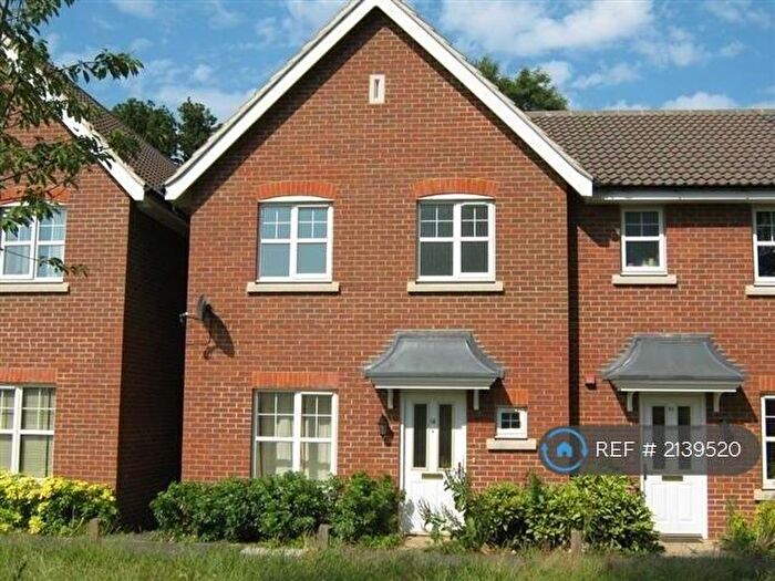 3 Bedroom End Of Terrace House To Rent In Stephenson Mews, Stevenage, SG2