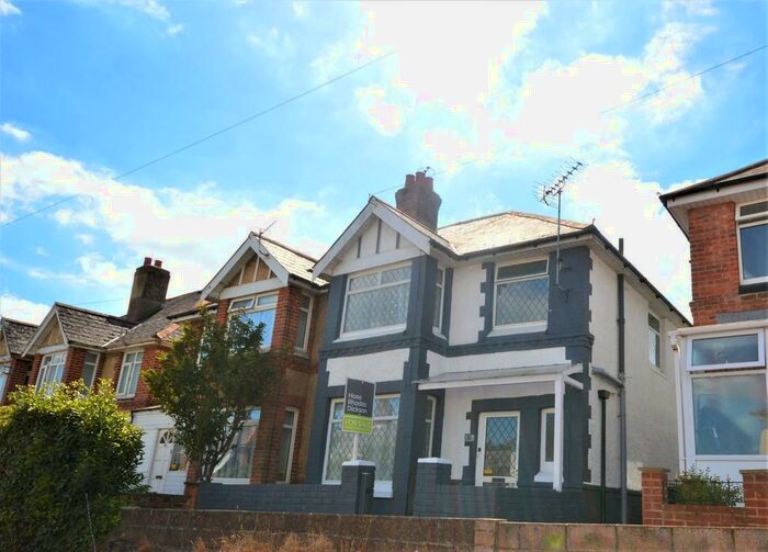 3 Bedroom Semi-Detached House To Rent In Newport Road, Sandown, PO36