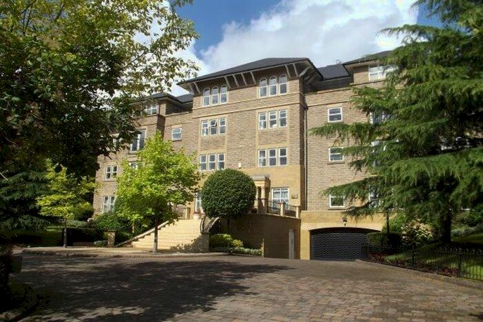 3 Bedroom Flat To Rent In Bowdon, Altrincham, WA14