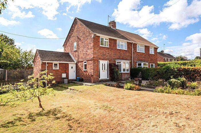 3 Bedroom Semi Detached House For Sale In Common Road, Wincanton, Somerset, BA9
