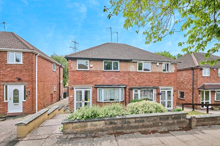 3 Bedroom Semi Detached House For Sale In Anderson Crescent, Birmingham, B43