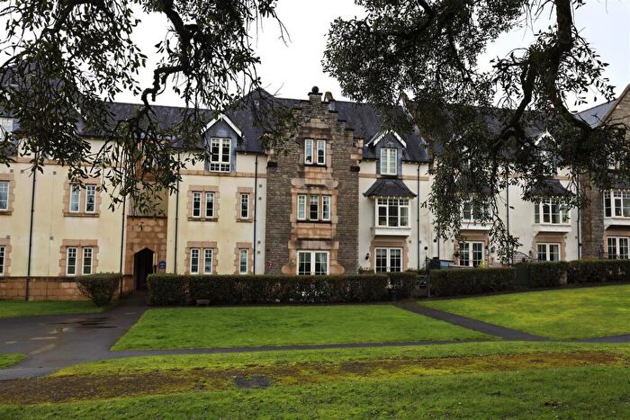 2 Bedroom Flat For Sale In Western Courtyard, Talygarn Manor, Talygarn, Pontyclun, CF72