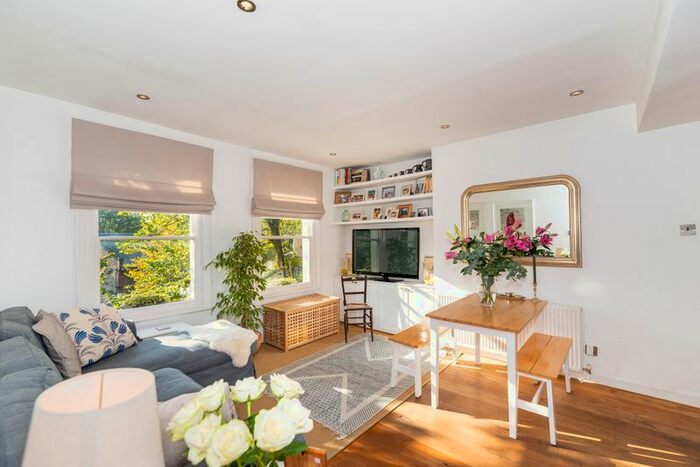 1 Bedroom Flat To Rent In Burton Road, London, SW9