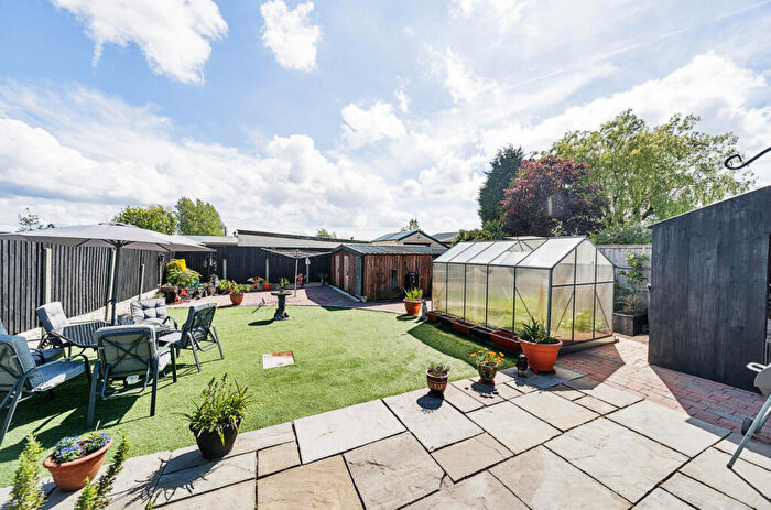 2 Bedroom Bungalow For Sale In Wild Hill, Sutton-in-Ashfield, Nottinghamshire, NG17