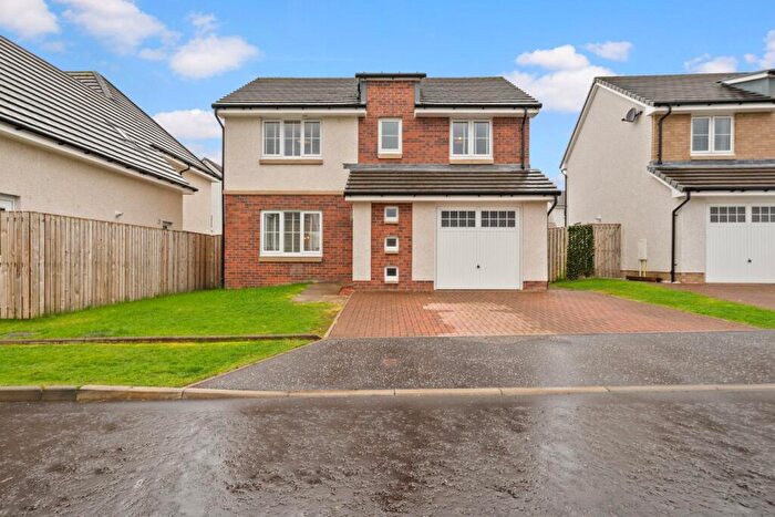 4 Bedroom Detached House For Sale In Swans Water Road, Stirling, FK7