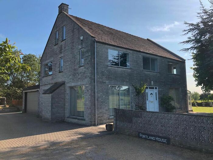 5 Bedroom Detached House To Rent In Burton Road, Wool, BH20