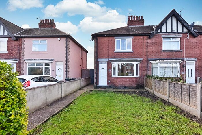 2 Bedroom Semi Detached House To Rent In Meadow Road, Beeston, NG9