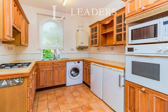 3 Bedroom Detached House To Rent In Ayleswater, Aylesbury, HP19