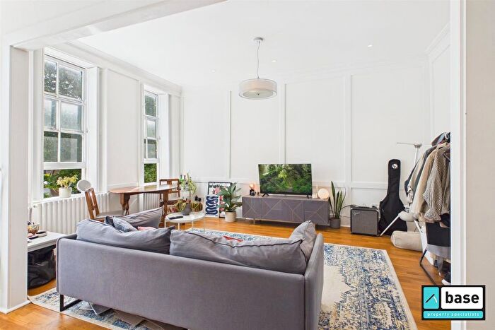 1 Bedroom Flat To Rent In King William Walk, Greenwich, SE10