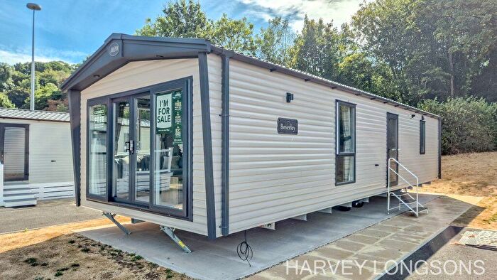 2 Bedroom Park Home For Sale In Wood Farm Holiday Park, DT6